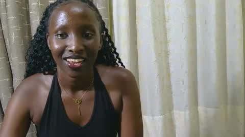 sexyhun084 online show from June 3, 2026, 10:48 pm