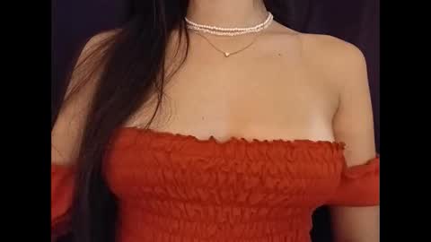 Snapshot of sexyideusa chatting on January 31, 2025, 4:27 pm Sexy online show from January 31, 2025, 4:27 pm