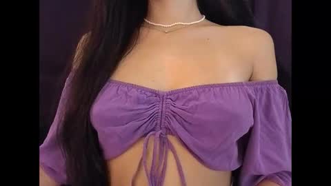 Snapshot of sexyideusa chatting on February 4, 2025, 4:08 pm Sexy online show from February 4, 2025, 4:08 pm