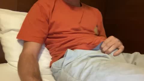 sexyitayes online show from November 17, 2025, 5:30 pm