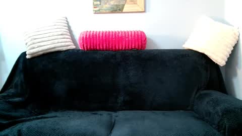 Snapshot of sexyjennyeu chatting on October 22, 2025, 8:19 pm Jenny online show from October 22, 2025, 8:19 pm