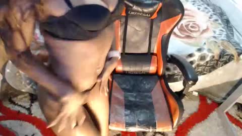 sexyjustin202 online show from November 18, 2025, 1:55 am