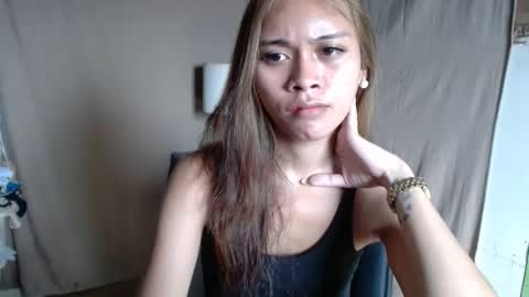 Snapshot of sexykarina_ chatting on March 11, 2026, 12:38 am Karina3 online show from March 11, 2026, 12:38 am
