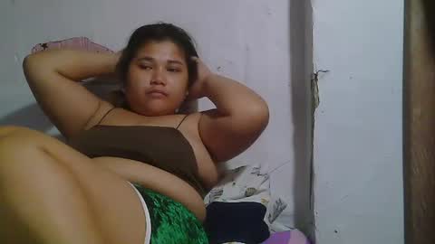 Snapshot of sexykittymom chatting on February 12, 2025, 9:11 pm sexykittymom online show from February 12, 2025, 9:11 pm