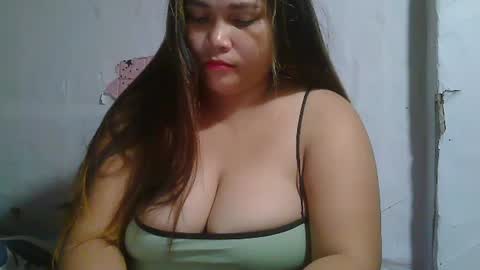 Snapshot of sexykittymom chatting on March 2, 2025, 5:47 pm sexykittymom online show from March 2, 2025, 5:47 pm