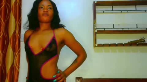 Snapshot of sexylavinn chatting on November 2, 2025, 11:40 pm lavinn online show from November 2, 2025, 11:40 pm