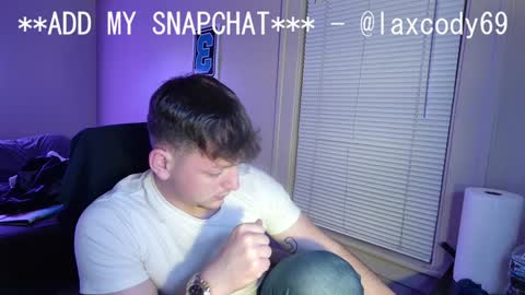 sexylax69 online show from February 1, 2025, 1:44 am