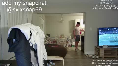 sexylax69 online show from October 14, 2025, 12:33 am