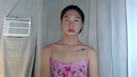 Snapshot of sexylaylia chatting on September 26, 2025, 5:17 pm Laylia3 online show from September 26, 2025, 5:17 pm