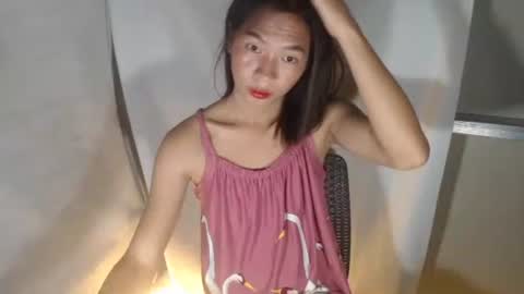 Snapshot of sexylaylia chatting on October 19, 2025, 9:10 am Laylia3 online show from October 19, 2025, 9:10 am