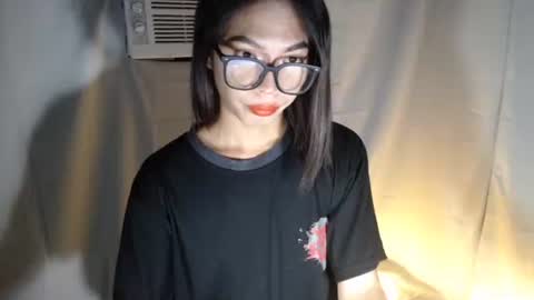 Snapshot of sexylaylia chatting on October 26, 2025, 6:52 am Laylia3 online show from October 26, 2025, 6:52 am