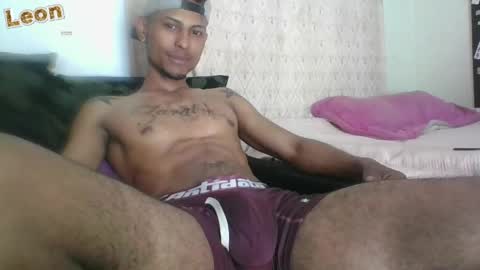 Snapshot of sexyleon69 chatting on February 28, 2026, 3:02 pm Sexy leon online show from February 28, 2026, 3:02 pm