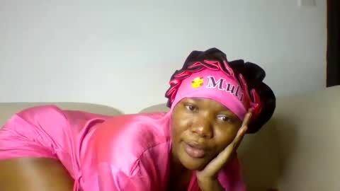 sexylinda134 online show from February 23, 2026, 6:05 pm