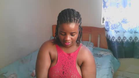 sexylucy33 online show from February 14, 2026, 8:44 am