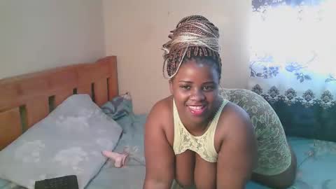 sexylucy33 online show from February 20, 2026, 8:27 am