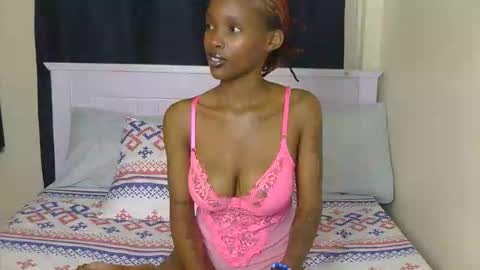 Snapshot of sexyluha chatting on October 20, 2025, 1:44 pm sexyluha online show from October 20, 2025, 1:44 pm