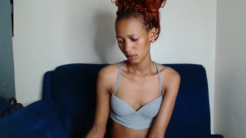 Snapshot of sexymaxxine chatting on February 3, 2026, 1:26 am sexymaxxine online show from February 3, 2026, 1:26 am