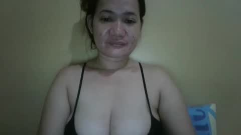 sexymilesxx04 online show from April 18, 2026, 9:26 pm