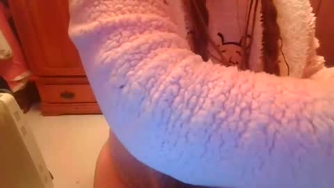 Snapshot of sexymisss24 chatting on February 5, 2025, 9:40 pm sexymisss24 online show from February 5, 2025, 9:40 pm