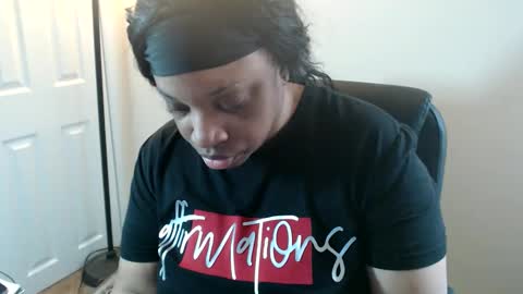 SexyMona online show from March 5, 2026, 3:41 pm