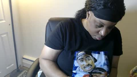 SexyMona online show from April 1, 2026, 7:31 am