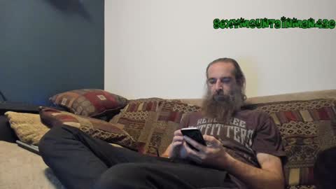 Sexymountainman420 online show from December 22, 2024, 4:28 am