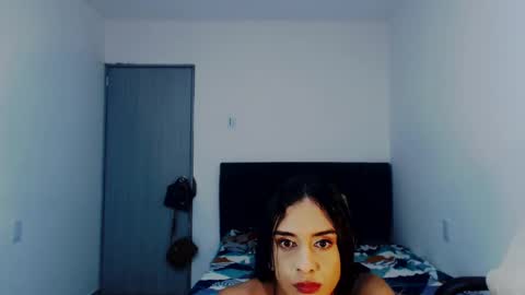 Snapshot of sexynatalia25 chatting on February 20, 2025, 6:50 am Natalia Duran online show from February 20, 2025, 6:50 am