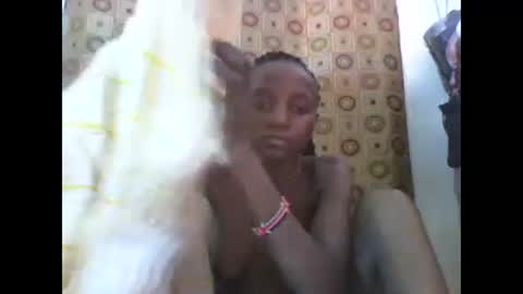 VIVIAN online show from February 8, 2025, 8:20 am