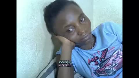 VIVIAN online show from February 27, 2025, 8:42 pm