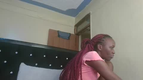 nina online show from September 21, 2025, 6:09 pm