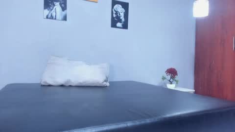 Snapshot of sexynova_93 chatting on May 19, 2026, 1:56 am sexynova 93 online show from May 19, 2026, 1:56 am
