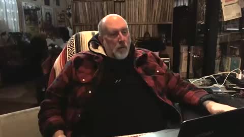 Grizz Lee Bear online show from February 8, 2025, 5:18 pm