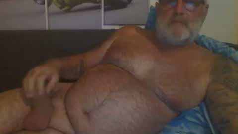 Snapshot of sexypaa chatting on February 14, 2025, 9:43 pm sexypaa online show from February 14, 2025, 9:43 pm