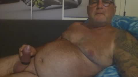 sexypaa online show from May 14, 2026, 9:21 pm
