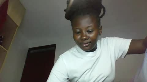 Snapshot of sexypamm chatting on June 17, 2026, 4:19 pm sexypamm online show from June 17, 2026, 4:19 pm