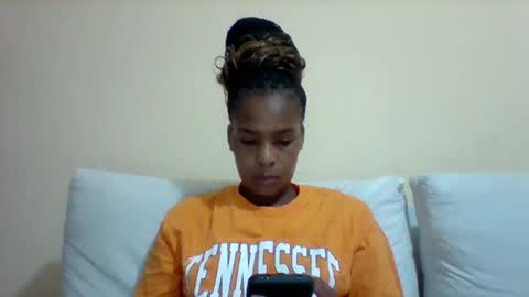 DOVY ACHIENG online show from March 2, 2025, 4:10 pm