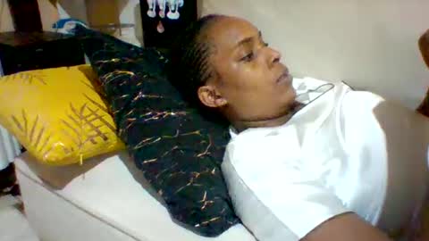 DOVY ACHIENG online show from September 20, 2025, 1:12 pm