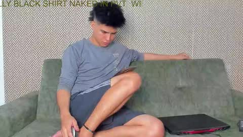 Snapshot of sexys_boys18 chatting on November 13, 2025, 7:35 pm MATIAS-18 THIAHO -18 MAX-19 NICOKALY-19 CAIN-19 MOD ESTEBAN online show from November 13, 2025, 7:35 pm