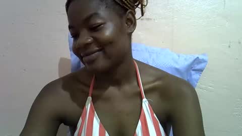 sexyshaz22 online show from April 3, 2026, 9:46 pm