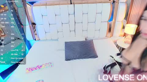 Snapshot of sexysister_ chatting on December 29, 2024, 12:12 pm Kendall online show from December 29, 2024, 12:12 pm