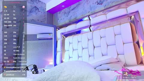 Snapshot of sexysister_ chatting on January 26, 2025, 6:27 pm Kendall online show from January 26, 2025, 6:27 pm