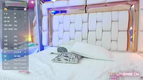 Snapshot of sexysister_ chatting on January 28, 2025, 12:11 pm Kendall online show from January 28, 2025, 12:11 pm