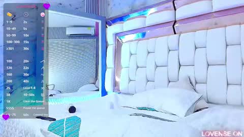 Snapshot of sexysister_ chatting on March 9, 2025, 6:11 pm Kendall online show from March 9, 2025, 6:11 pm