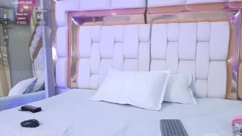 Kendall online show from March 14, 2026, 12:32 pm