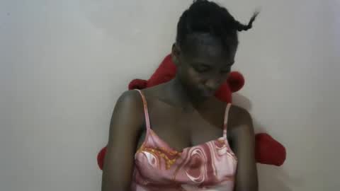 Snapshot of sexytinyy chatting on April 12, 2026, 11:04 am maria online show from April 12, 2026, 11:04 am