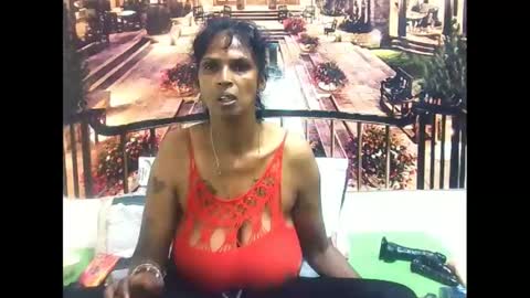 sexyva4u2luv online show from February 19, 2025, 9:28 am