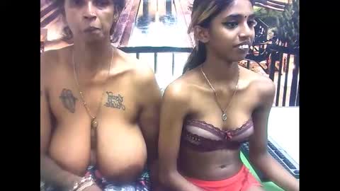 sexyva4u2luv online show from February 21, 2025, 12:06 pm