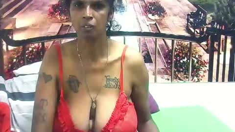 sexyva4u2luv online show from February 24, 2025, 5:09 pm