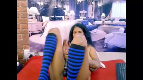 sexyva4u2luv online show from April 24, 2026, 12:35 am