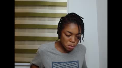 Blue online show from October 5, 2025, 6:50 pm